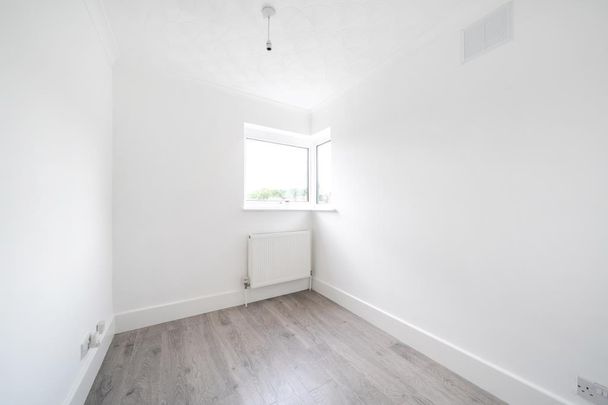 4 bedroom detached house to rent - Photo 1