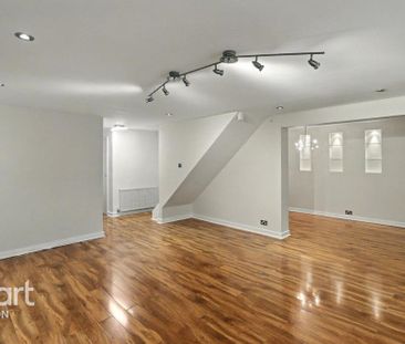 4 bedroom terraced house to rent - Photo 3