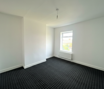 Garden Grove, Hemingfield, S73 0PR - Photo 6
