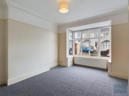 3 bedroom terraced house to rent - Photo 1