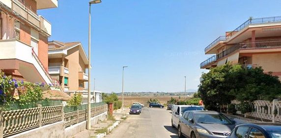 Torvaianica accogliente bilocale arredato - Photo 2