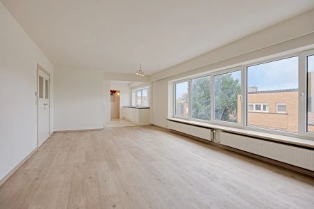 Zonnig appartement met ruime slaapkamers en groot terras vlakbij Leuven - EPC 221 kWh/m² - bewoonbare oppervlakte 99 m² - Photo 3