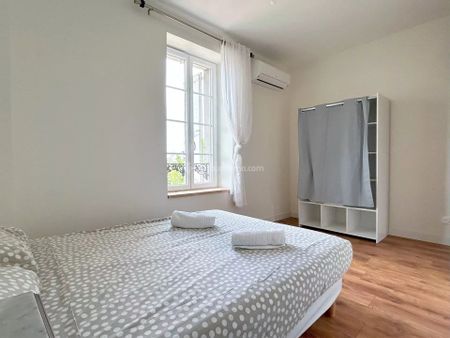 Location Appartement 3 pièces 80 m2 à Albi - Photo 2