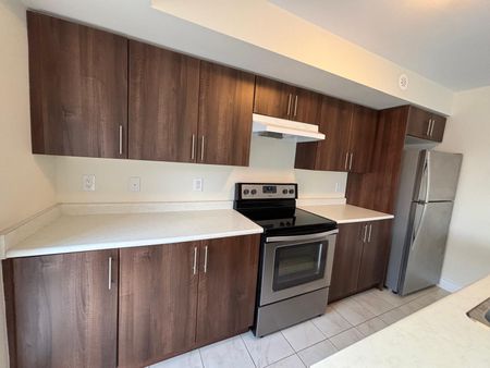 For Lease - 30 Dunsheath Way Unit# 524, Markham, Ontario - Photo 5
