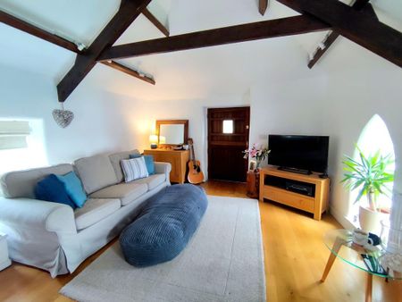 1 bedroom detached house to rent - Photo 3