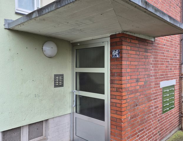 Schöne 2-Zimmer-Wohnung (gerade in der Herrichtung) zu vermieten - Photo 1