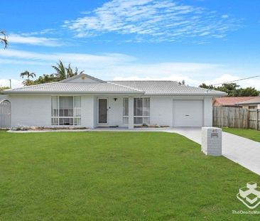 4 Bed 2 Bath 3 Car with Ducted Air - Photo 5