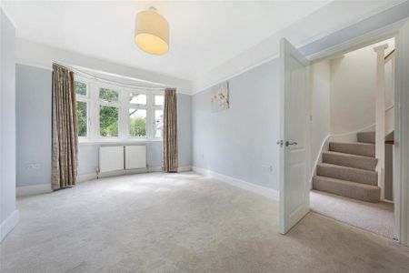 4 bedroom terraced house to rent - Photo 2