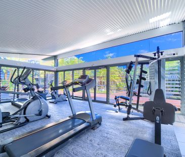 Resort-Style Living in the Heart of Birtinya! - Photo 2