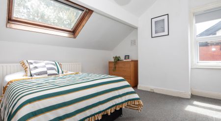 28 Estcourt Avenue, Headingley, Leeds, LS6 3ES - Photo 3