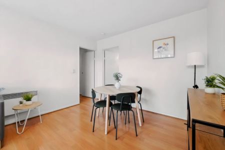 Room 1 (Private) - Photo 2