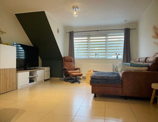 Appartement te huur - Photo 1