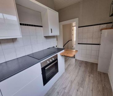 2 bedroom property to rent - Photo 1