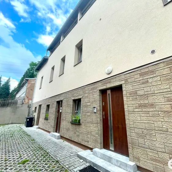 Pronájem bytu 3+kk, Dalovice u Karlových Varů - Fotografie 1