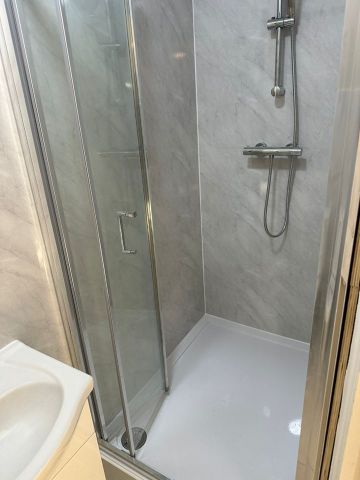 Studio Flat, Fenman Gardens, IG3 - Photo 5