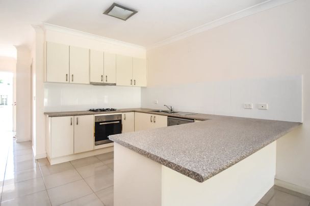 Low-Maintenance Living in North Orange! - Photo 1