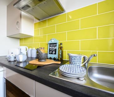 Studio Flat, Queen St, S1 - Photo 5