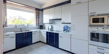 Appartement te huur in Berchem voor € 1.200 met 2 slaapkamers - Photo 3