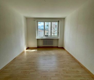 Schöne perfekt gelegene 2-Zimmerwohnung mit Balkon! - Photo 4