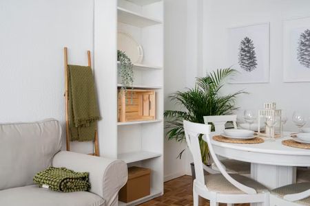 Calle de Anastasio Aroca, Madrid, Community of Madrid 28002 - Photo 2