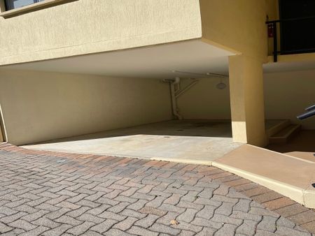 Neat One-Bedroom Unit in Convenient Location - Photo 5