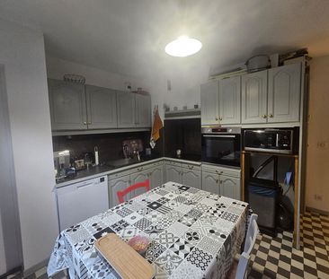 Location Appartement 3 pièces 74m² - Photo 5