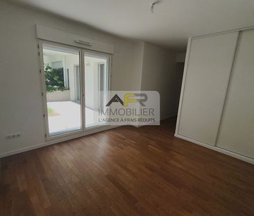Location Appartement 4 pièces 92m² - Photo 3