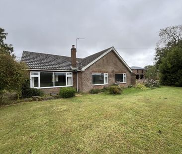 3 bedroom detached bungalow to rent - Photo 5