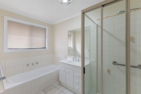 2/30 Meyer Place, Thurgoona NSW 2640 - Apartment For Rent | Domain - Photo 2