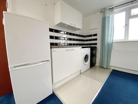 Studio to rent - Photo 4