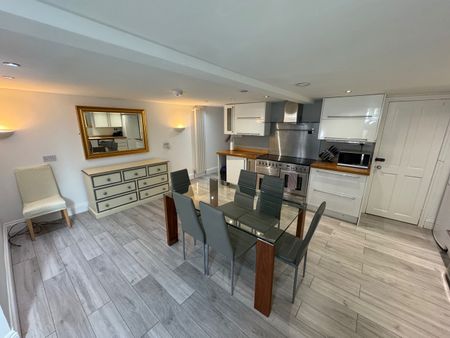 1 Bed Flat, Garden Devoshire Place, BN2 - Photo 3