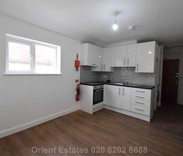 Wilberforce Road, West Hendon, NW9 - Photo 4