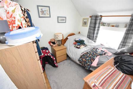 2 bedroom terraced house to rent - Photo 4