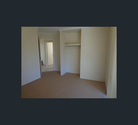 5 Hiscox Place, Redcliffe, WA 6104 - Photo 3