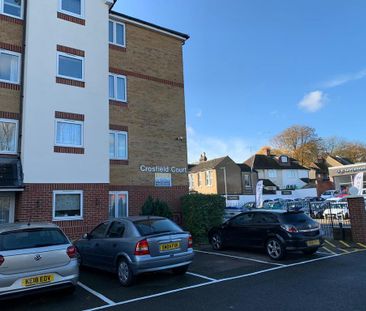 1 bedroom retirement property to rent - Photo 5