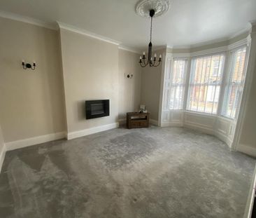 3 bedroom house to rent - Photo 2