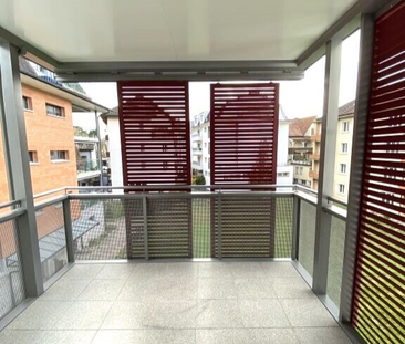 Wohnqualität an zentraler Lage - 3.5-Zimmer-Wohnung mit Balkon - Photo 4