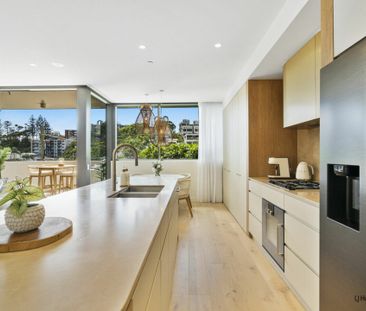 LUXURY FULLY FURNISHED BEACHSIDE APARTMENT WITH OCEAN VIEWS - Photo 6