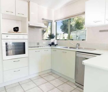 Centrally located oasis - Photo 1