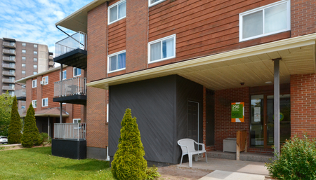 294-300 Main Avenue - Photo 2