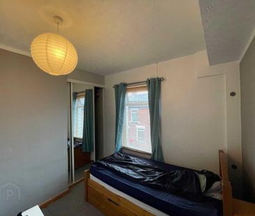 52 Lisavon Street, Sydenham, Belfast, BT4 1LH - Photo 3