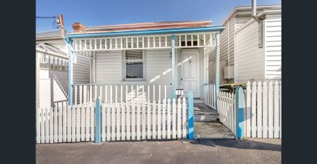 Charming Character Home in Sought-After North Hobart - Photo 3