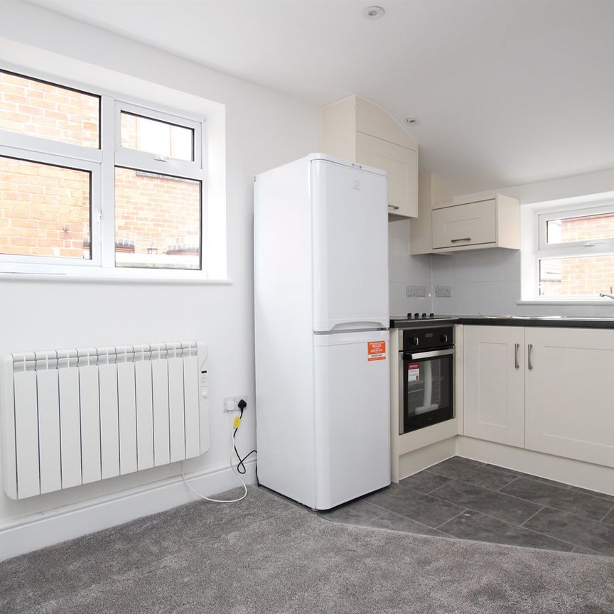 Radcliffe Road, West Bridgford, NG2 5HH - Photo 1