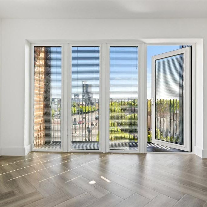 2 bedroom apartment to rent - Photo 1