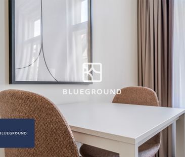 Apartment for rent, 2+kk - 1 bedroom, 41m - Photo 1