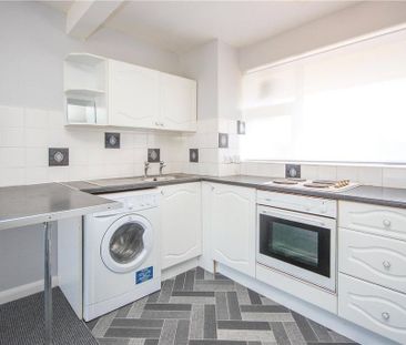 1 bedroom flat to rent - Photo 5