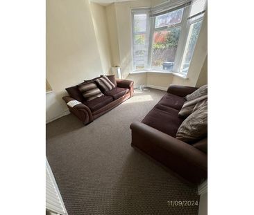 4 bedroom terraced house to rent - Photo 5