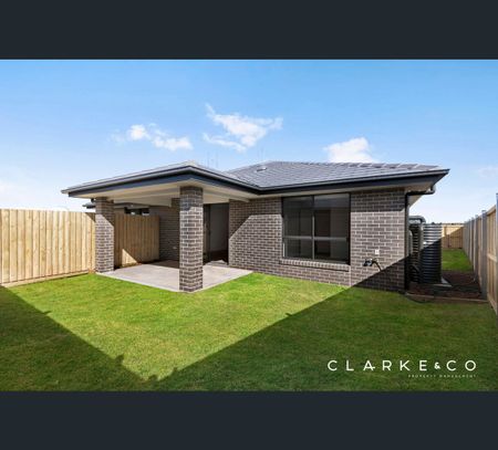 35 Wattawan Crescent, Anambah, NSW 2320 - Photo 5