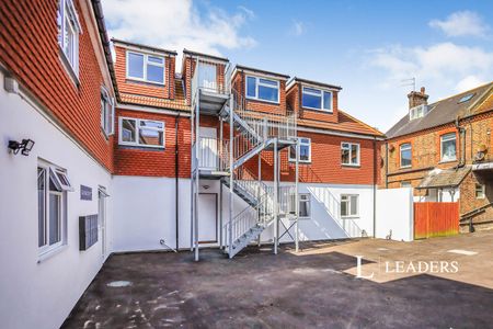 1 bedroom apartment to rent Commercial Road, Eastbourne, BN21 - Photo 5