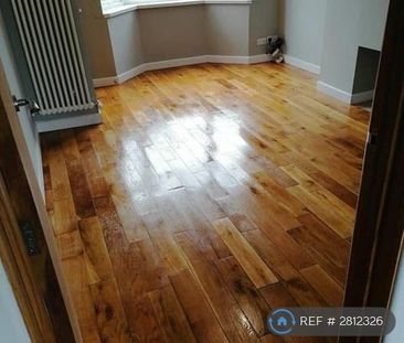 2 bedroom semi-detached house to rent - Photo 4